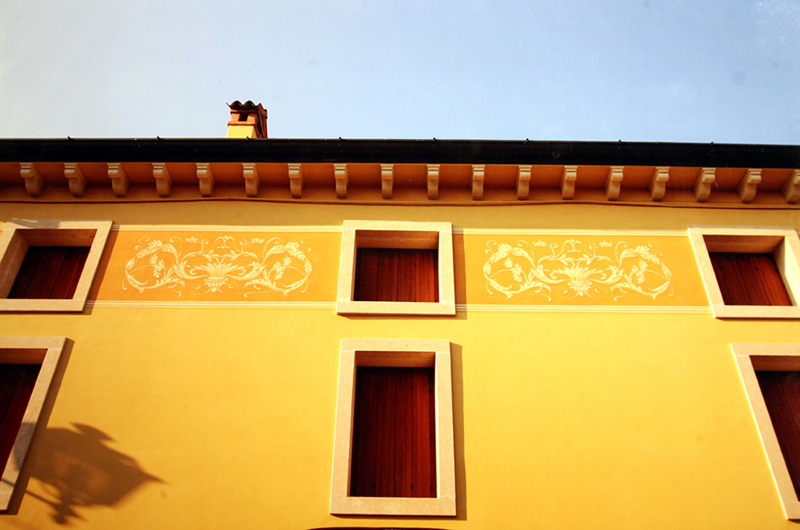 decorazione neoclassica con pitture silossaniche,Valeggio s/M (VR)